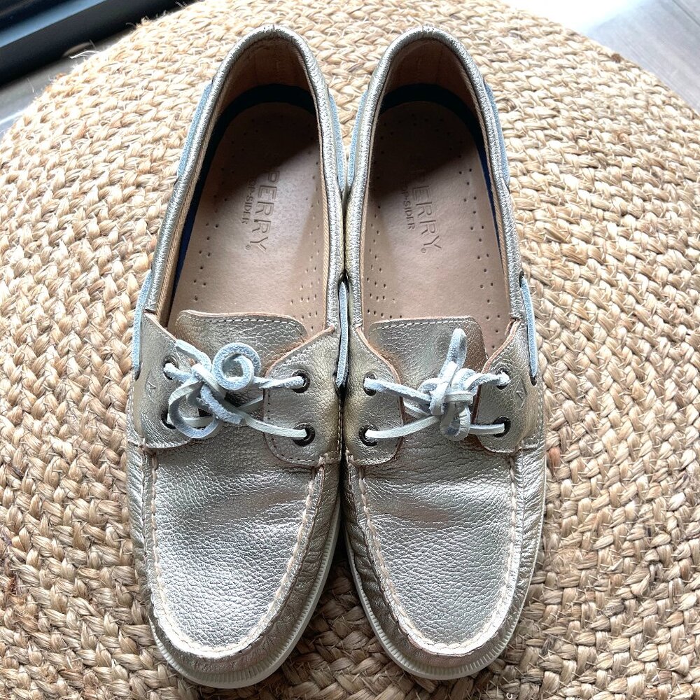 Sperry Top Sider Gold Metallic Boat Shoe, Size 9M, Worn 3